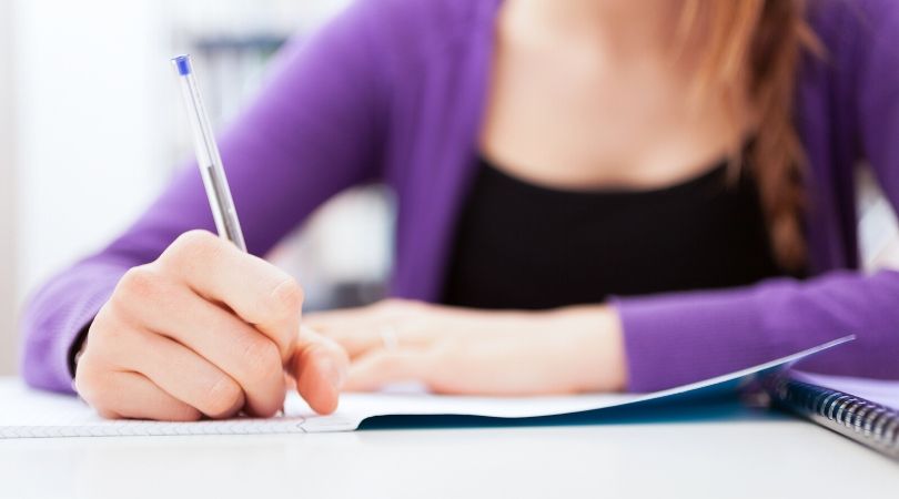 Handwriting Personality Explainer: 18 Graphology Questions Answered